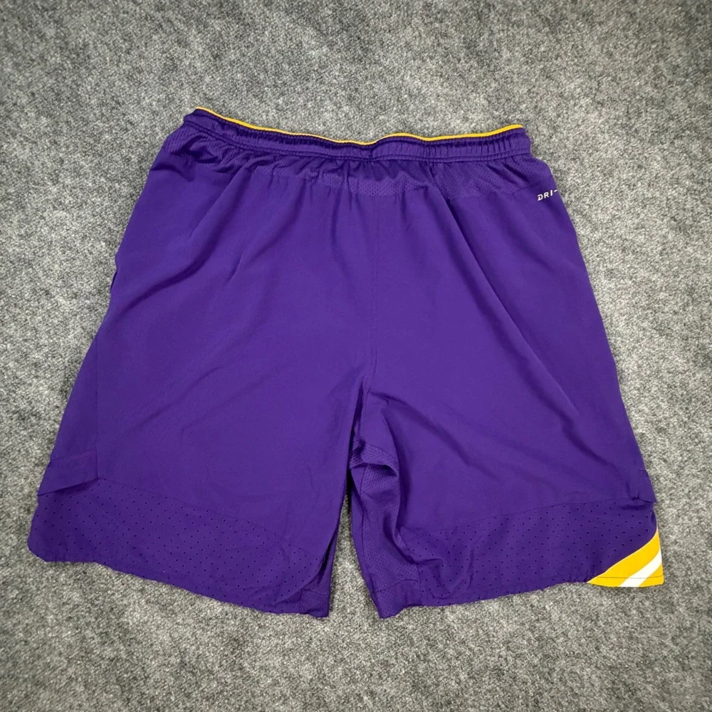 Nike Team Issued LSU Tigers Dri-FIT Athletic Shorts Mens XL Purple Training 0543